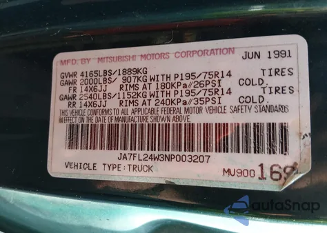 1992 Mitsubishi Mighty Max / S z USA, uszkodzony, nr VIN JA7FL24W3NP003207